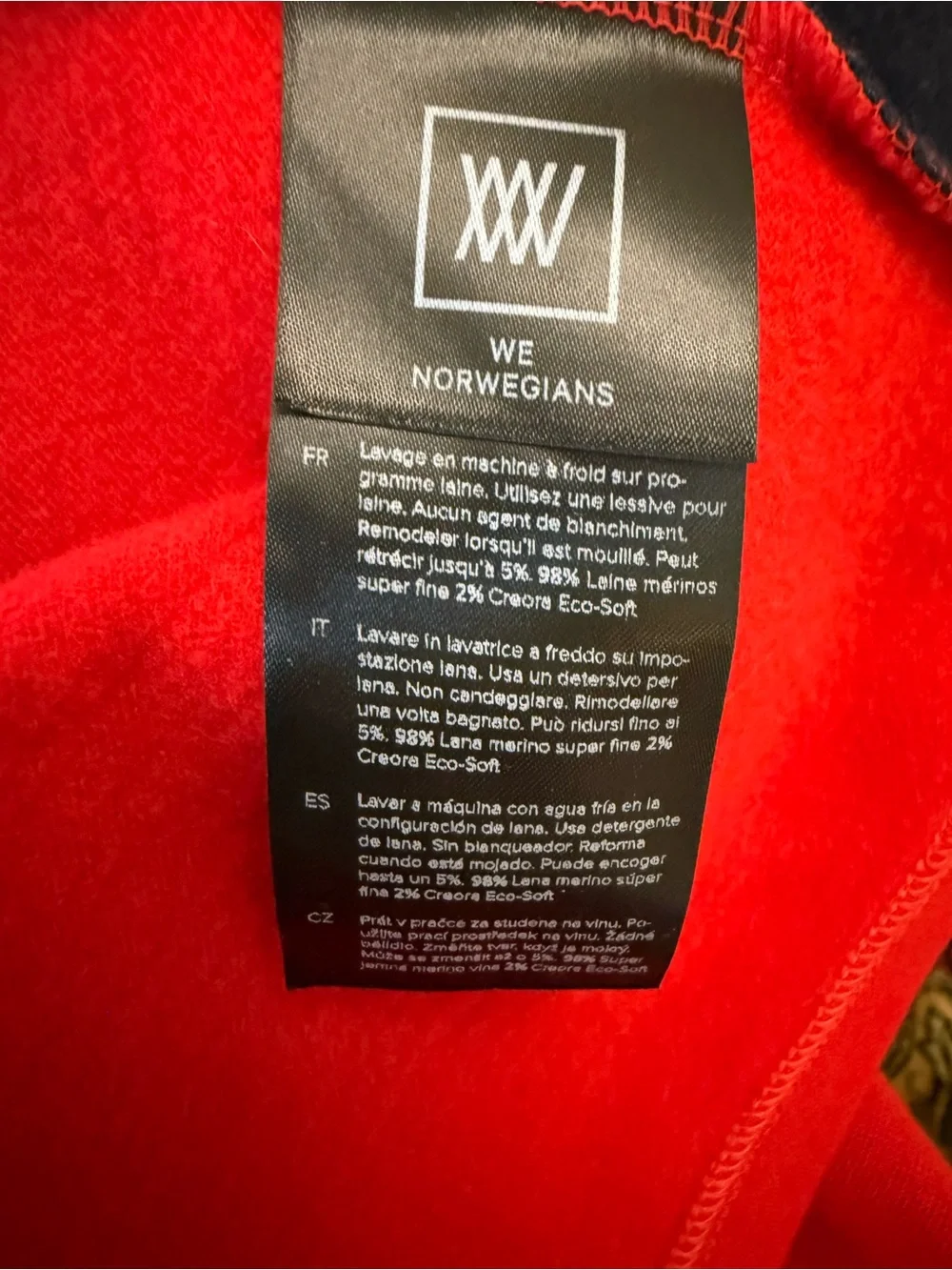 We Norwegians Men's Red and Navy Merino Blend Wool Ski Sweater Suze M